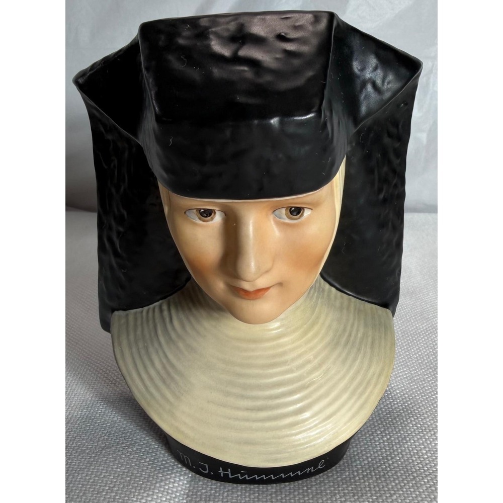 Goebel Hummel Sister M.I. Hummel Bust 1978 Special Edition No 3 W. Germany NB002